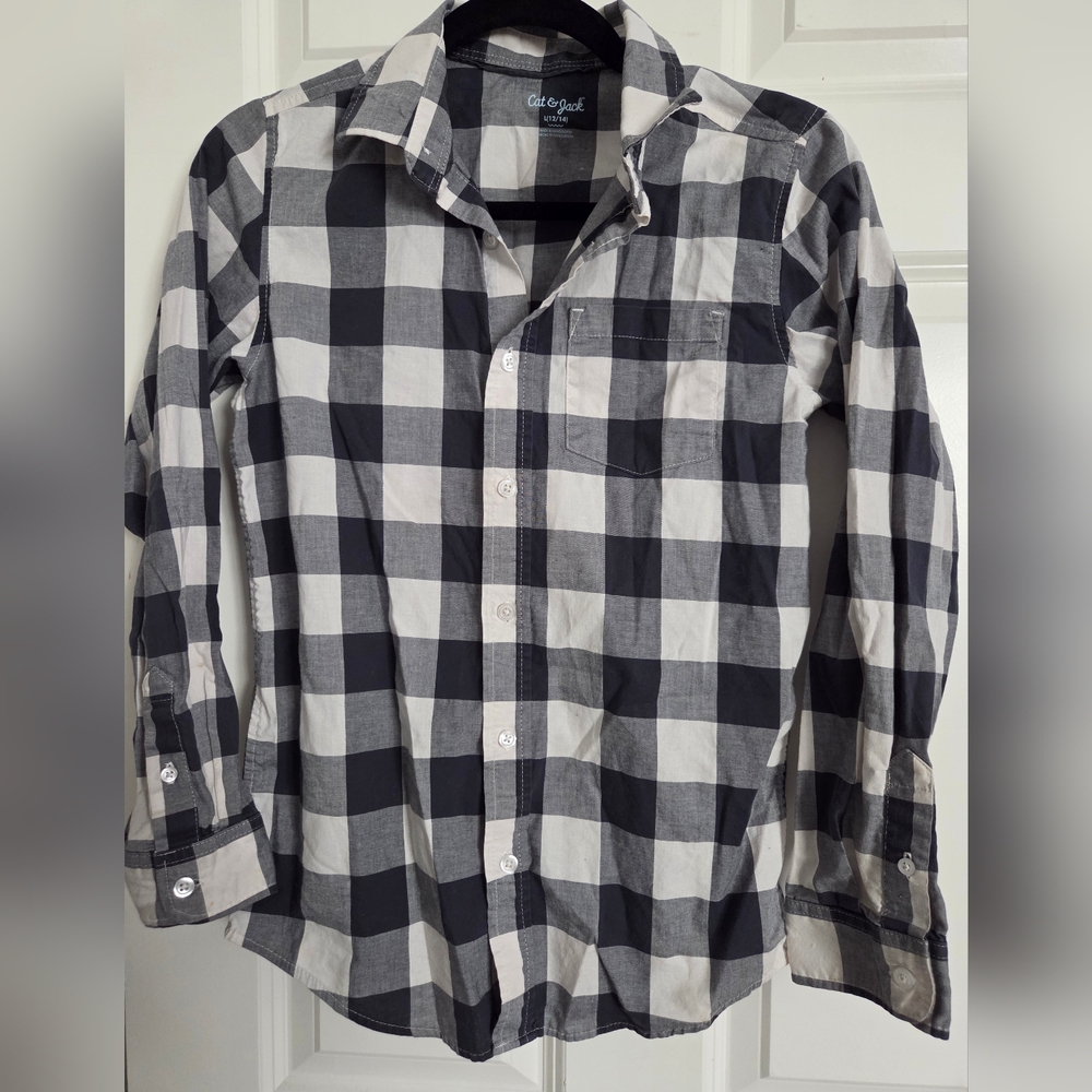 Cat & Jack Black and White Checkered kids Shirt.